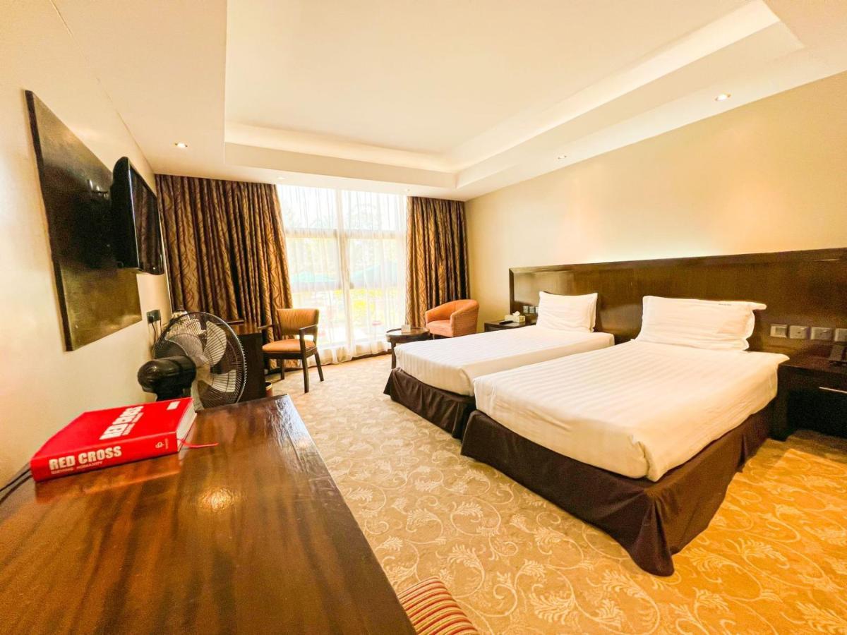 Boma Inn Eldoret Buitenkant foto